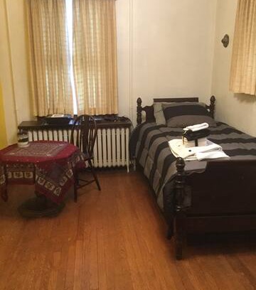 Roanoke House | Home Away From Home in Roanoke