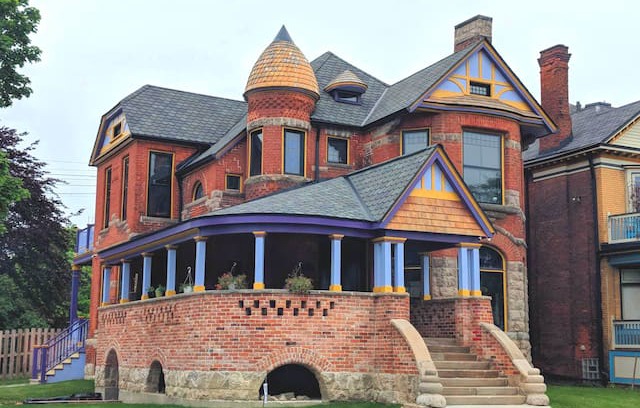 Woodbridge Apartment | Gorgeous Unit at the Historic JD Baer Mansion