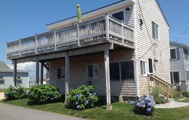 Breakwater Village Cabin | Breakwater Village Beach House
