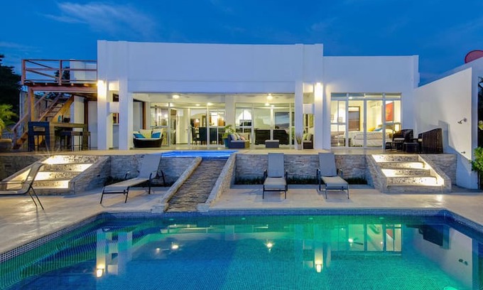 San Juan del Sur House | Casa Bahía 4 Colinas de Miramar