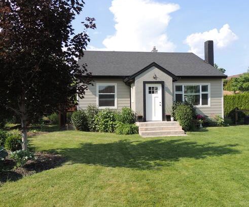 Okanagan-Similkameen House | The Sage House