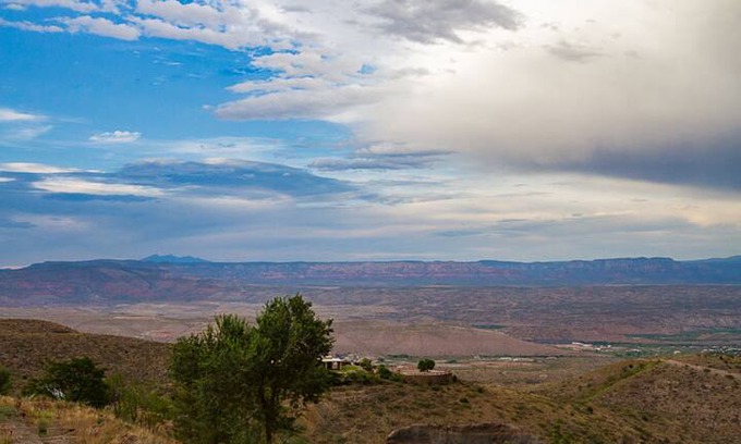 Jerome Apartment | "Jerome Million Dollar View 1" The Apartment