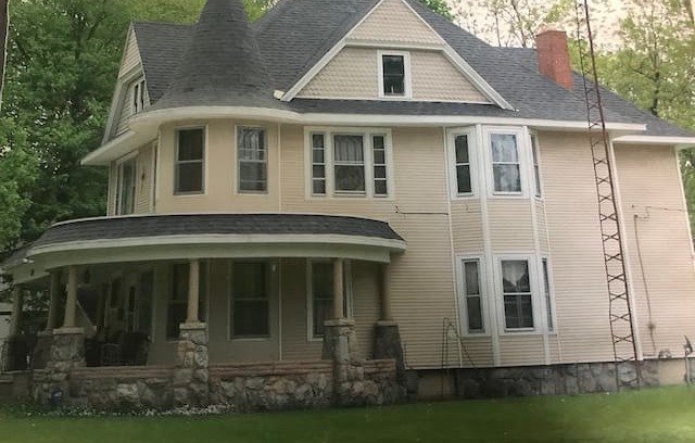 Cassopolis House | Mrs Kelly’s B&B Charming Victorian House