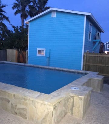 Port Aransas Apartment | ★Romantic Crank It Down Cottage 1 w/ Pool★