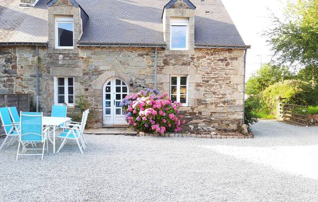 Neulliac House | Gîte Le Triskel, maison proche Lac de Guerlédan