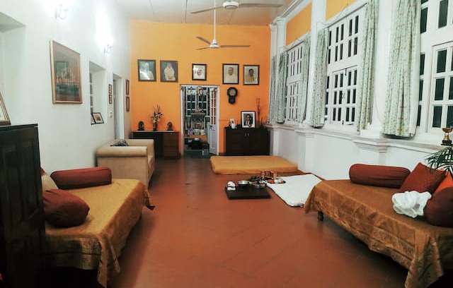 Connaught Place Apartment | Sun and Breeze Heritage Home in Connaught Place