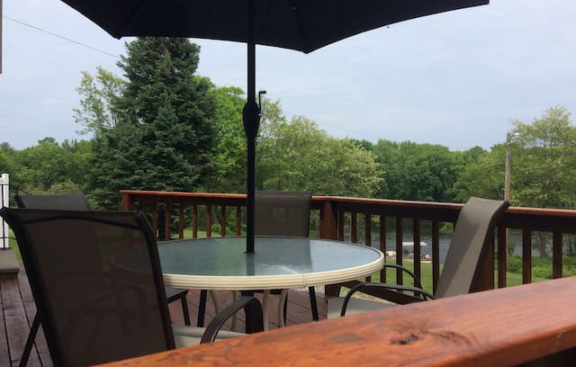Marinette Cabin | Guest House on the Menominee River