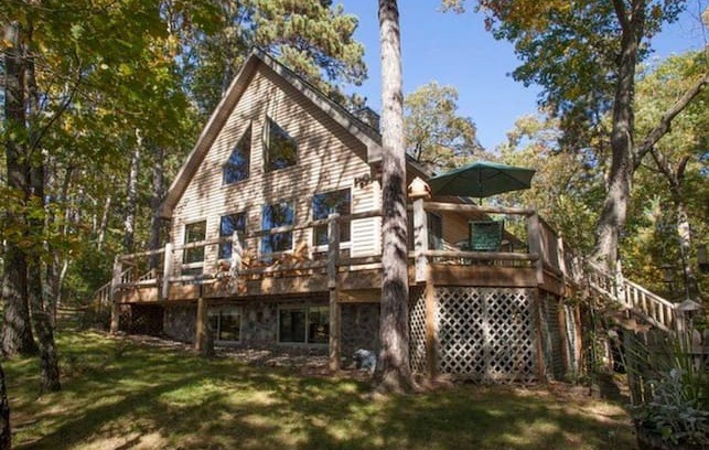 Wautoma Cabin | Serene Private Chalet @ MooseJaw Lodge