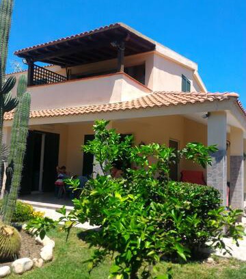 Punta Milocca Villa | Villa Alessia, relax a 100m dal mare di Siracusa