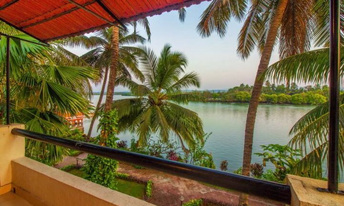 Cavelossim Villa | 4BHK Villa Sal at Luisa by the sea