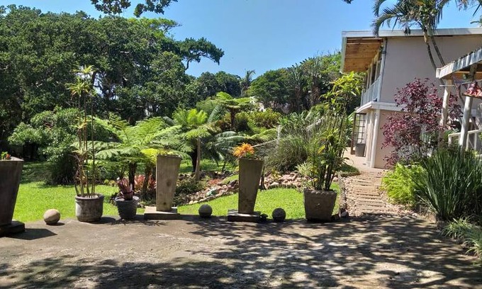 Mtwalume Apartment | Inkommers self-catering