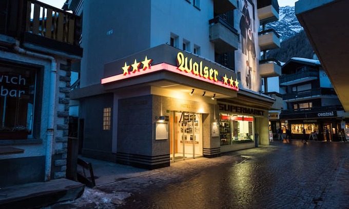 Saas-Fee House | Hostel Walser DZ
