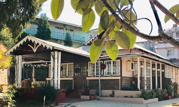 Shillong House | Midhill Cottage: Wildrose Suite