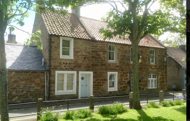 Pittenweem Cabin | Greenview Cottage, Elie, at the beach