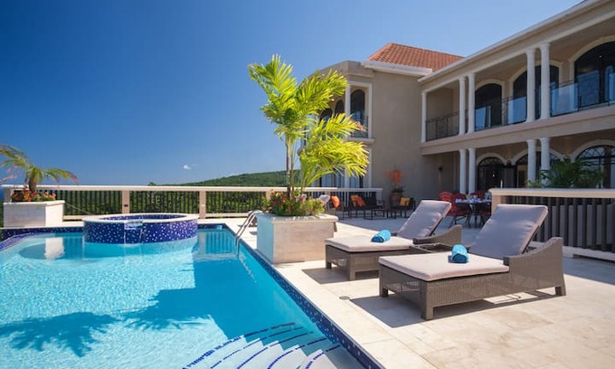 Discovery Bay Villa | Villa Mimosa Jamaica: Ultra-Luxe Resort Experience