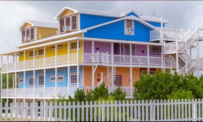 Liberty Hill Apartment | Inn At The Blue Hole - Suite E