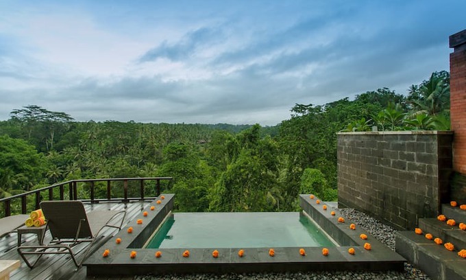 Sayan Villa | Private Pool Villa1@ Sayan Terrace