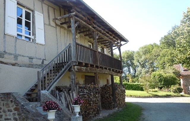 Maurs House | Château de La Borie : La Grange au Balcon