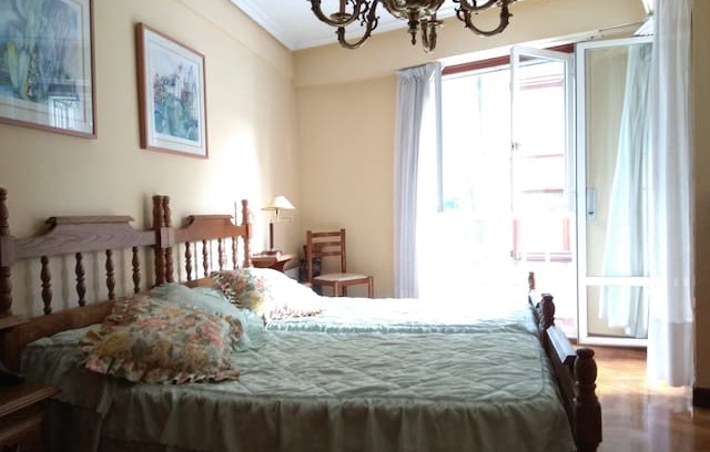 Zarautz Apartment | Zarautz y Costa Vasca - ESS02202