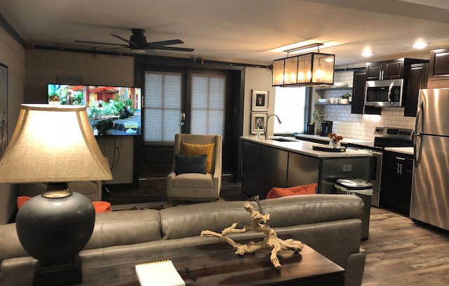 Batesville Apartment | Main Street Hideaway