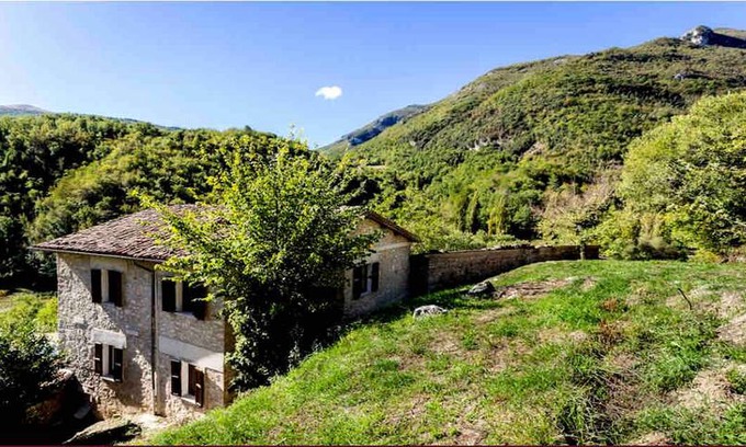 Scheggino House | La Quiete Umbria B&B