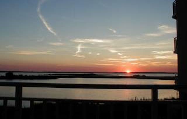 Midtown Ocean City Apartment | Sunset Bay/1st floor unit, Great views/Private