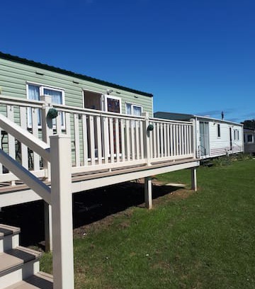 Cayton Bay Other | FLOWERPOT RETREAT 3 bedroomed static caravan