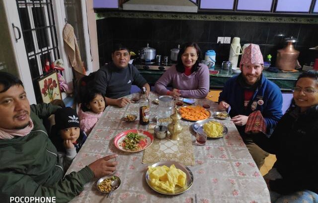 Kathmandu House | Shine Homestay English/Français Twin room2