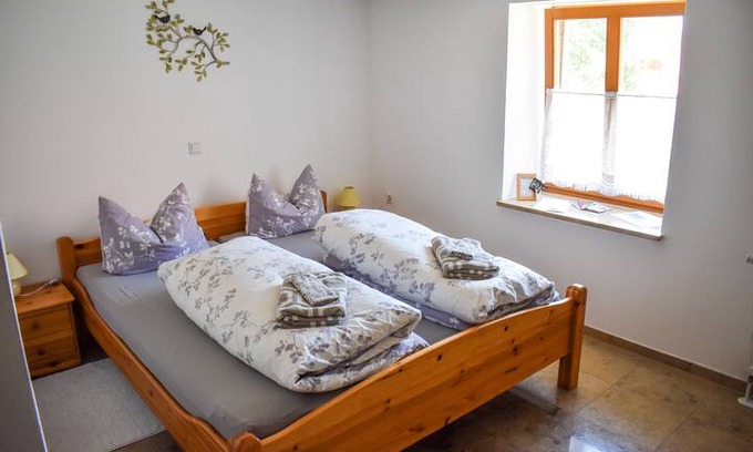 Wettelsheim Other | Bauernhof Reißlein (Doppelzimmer 1)