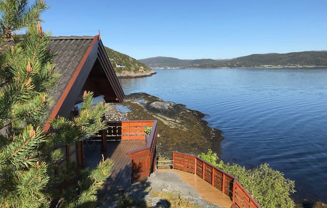 Bjugn Cabin | Feriehus ved fjorden i Stallvika
