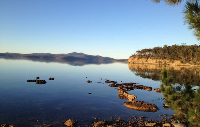 Premaydena House | Impression Bay Lodge - Waterfront Property