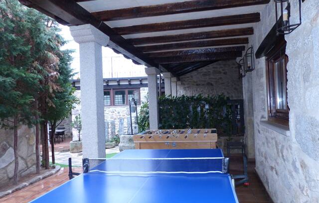 San Pelayo de Guarena House | Gran Casa Rural para grupos de amigos con niños