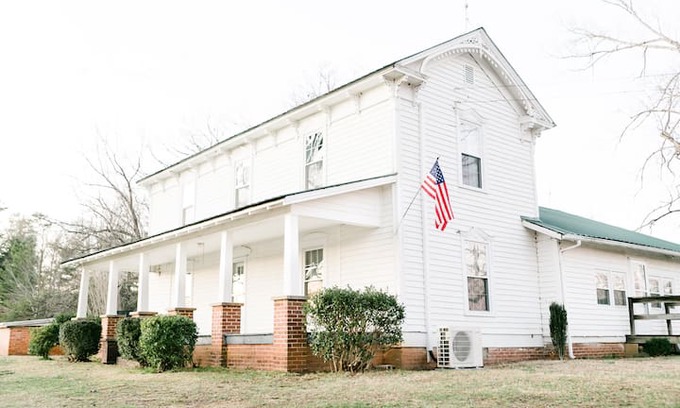 Casar Other | Historic 1880 Farmhouse with Modern Southern Charm