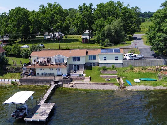 Geneva House | The Point at Geneva on Seneca Lake