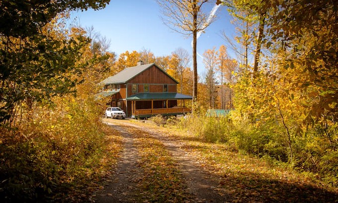 Mount Upton Bed & Breakfast | Wild Fern Lodge