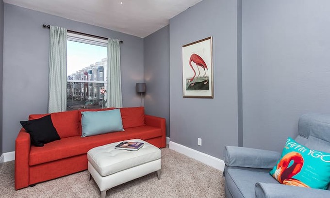 Hampden Apartment | Hampden Flamingo