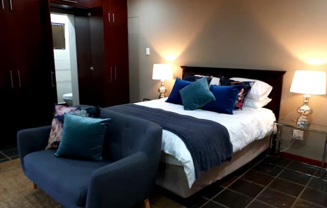 Ceres Apartment | Ceres Peak