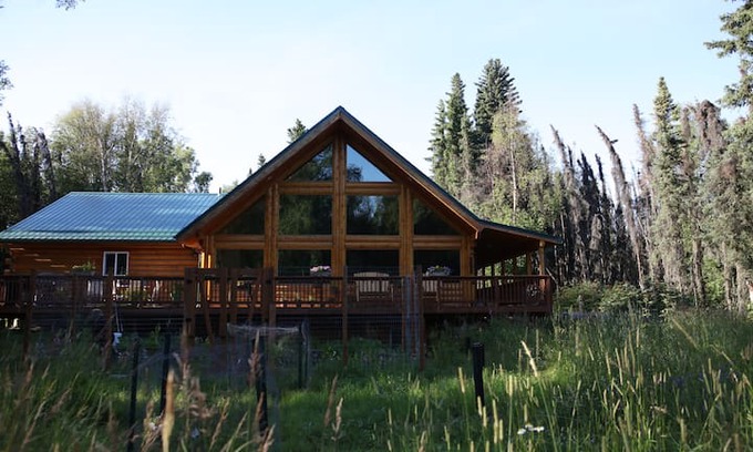 Butte Cabin | McKinley Birch Bed and Breakfast