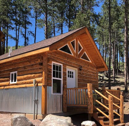 Rapid City Cabin | Big Mountain Cabins - Cabin #1