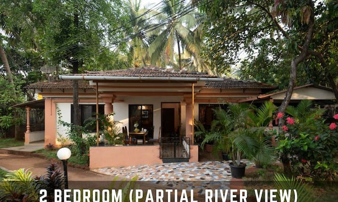 Cavelossim Villa | Villa Flamingo at luisa by the sea