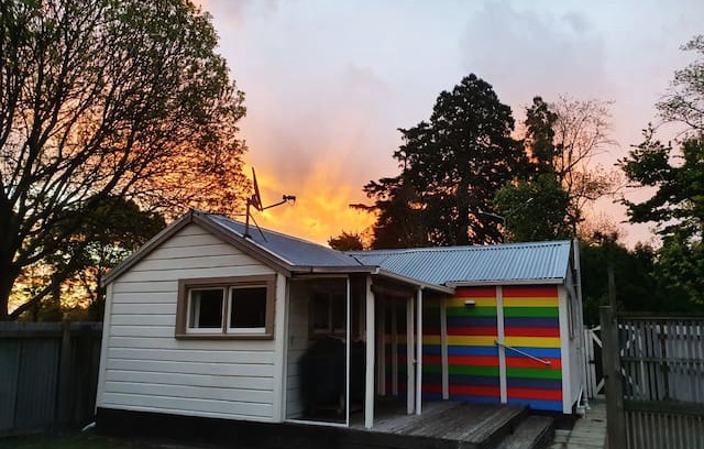 Geraldine House | Rainbow Cottage in the heart of Geraldine