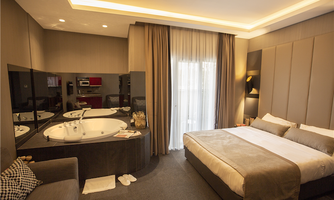 Kucukbakkalkoy Hotel | Cityloft 24,Junior Jacuzzi Suite/ Ataşehir