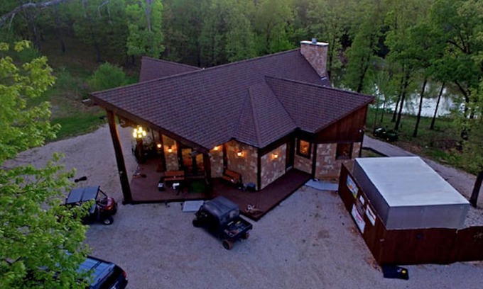Edwards House | Lake of the Ozarks Deer Creek Lodge