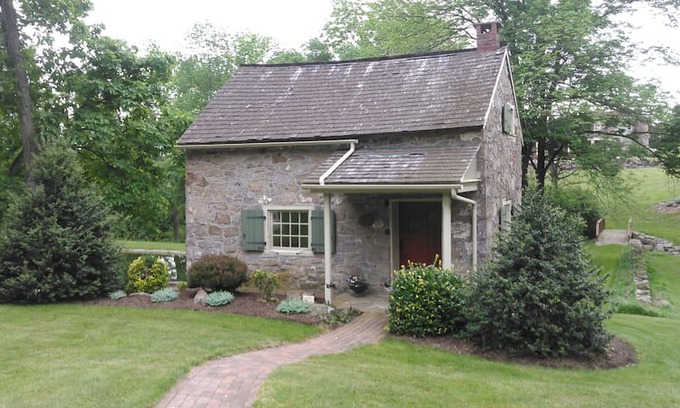 Narvon Cabin | Walnut Valley Guest House