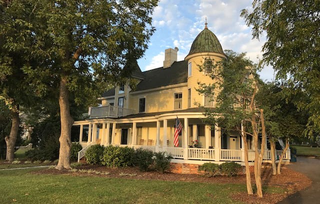 Troy House | River Suite at Wade -Arscott House