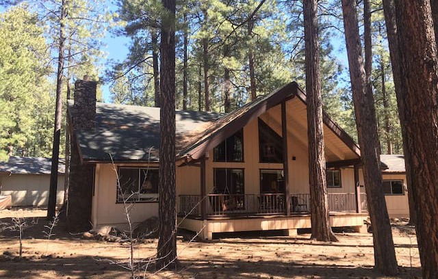 Pinetop House | Rustic 4 Bedroom Cabin in Pinetop Country Club