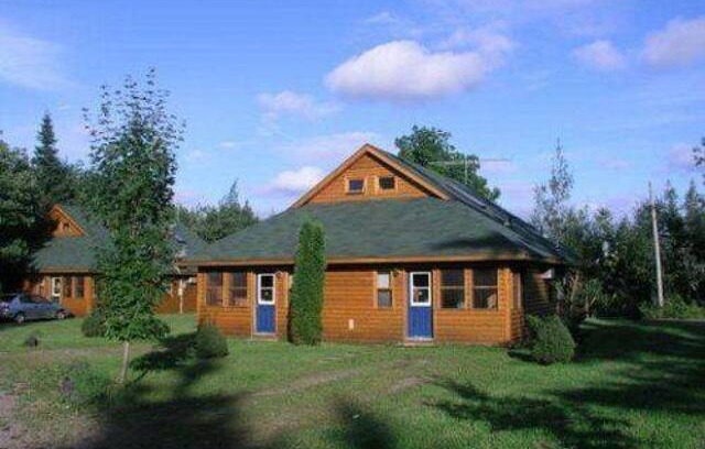 Saint Louis de Kent House | Séjour Kouchibouguac Resort by Elevate Rooms - Condo-Chalet