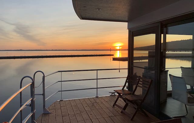 Braunsbedra Boat Rental | Hausboot Lotte! Absolute Erholung!