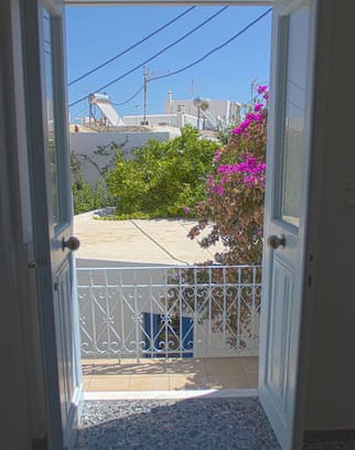 Parikia Apartment | Jason’s Apartments Paroikia, Paros.