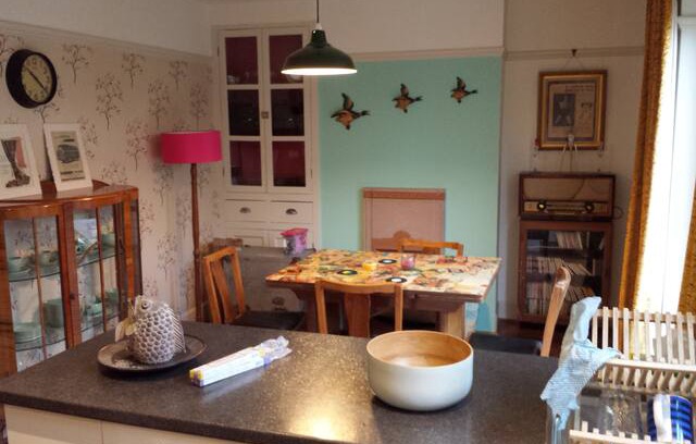 Easton House | Singe room in quiet, stylish home. Bristol.